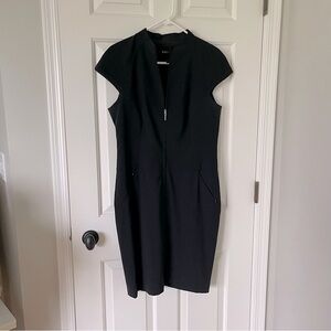 Escada Black size 40 Front Zip Midi Classic Timeless Pencil Dress GUC